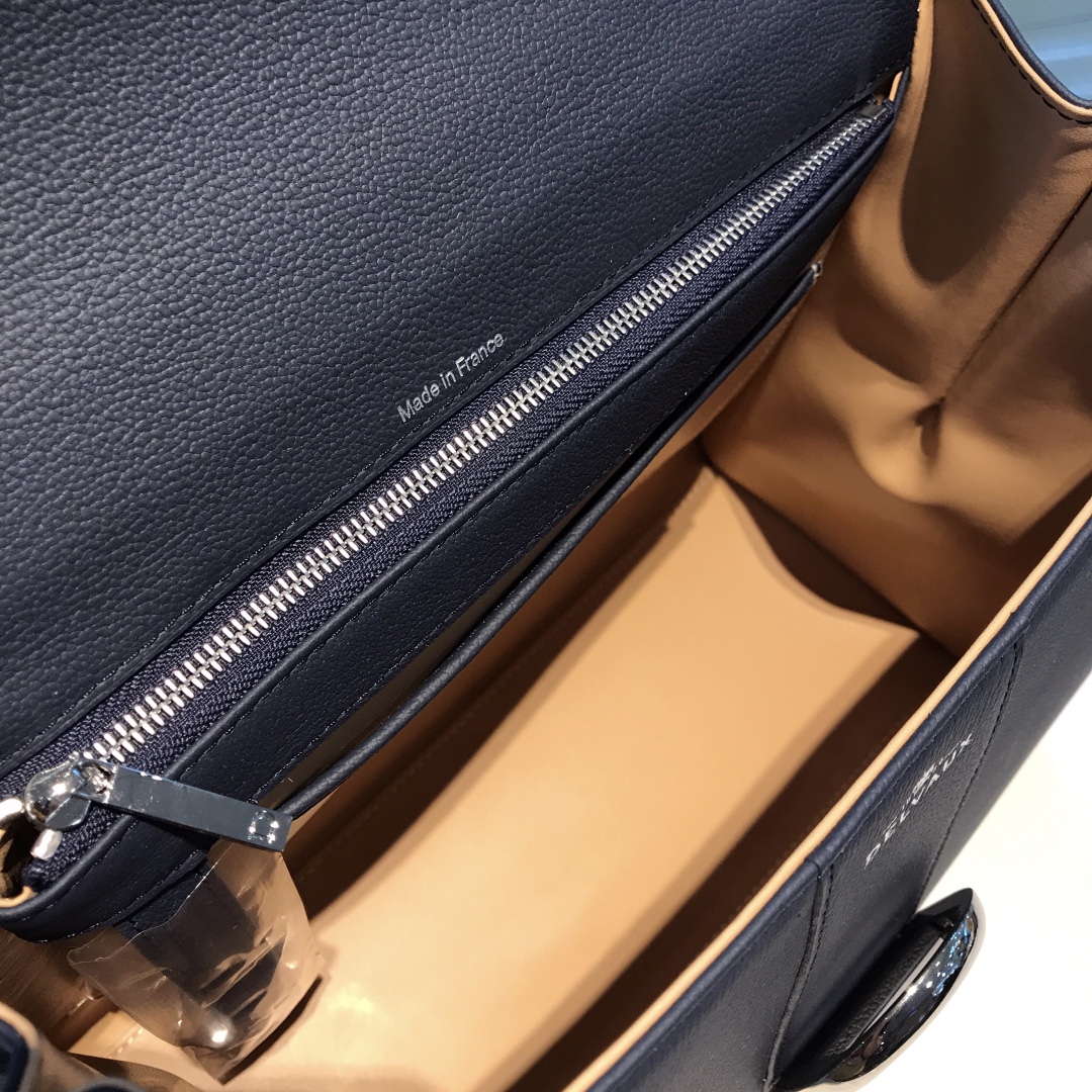 델보 브리앙 MM 토고백 미듐